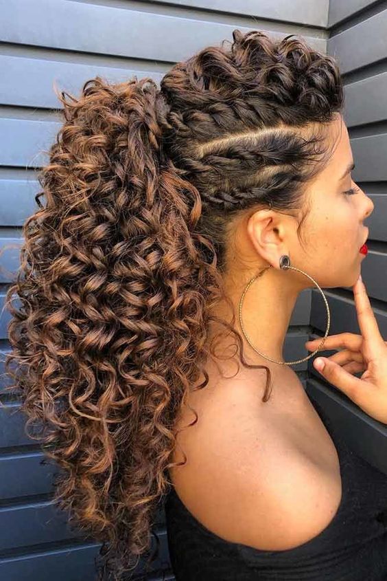 Manual braids: tipos de tranças no cabelo crespo e cacheado